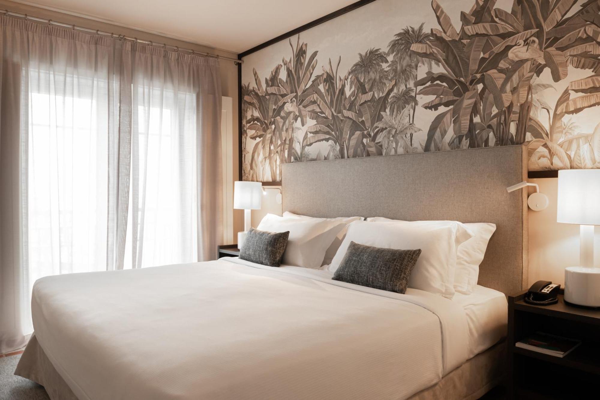 Domes Lake Algarve, Autograph Collection Vilamoura Dış mekan fotoğraf A bedroom at the hotel